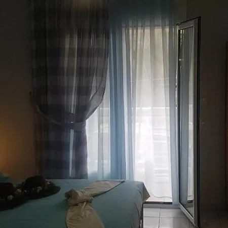 Villa Leonidas *