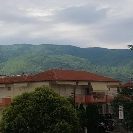 Villa Leonidas * Nea Vrasna