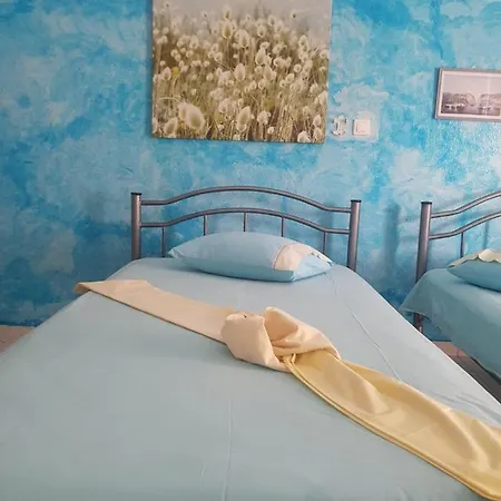 Villa Leonidas Apartment