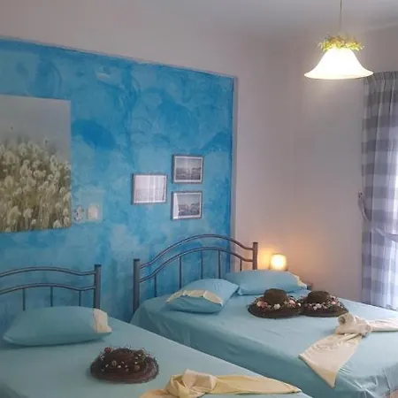 Villa Leonidas شقة Vrasná