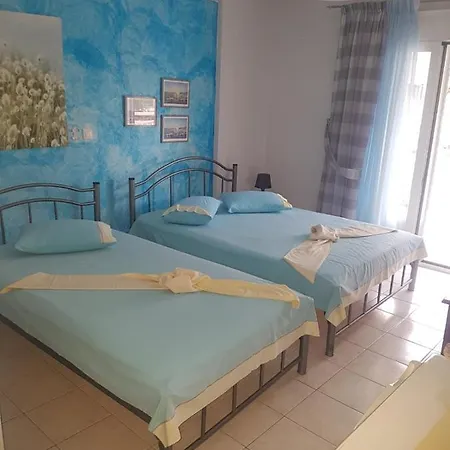 Villa Leonidas شقة Vrasná